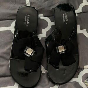 Vera Wang Sandals